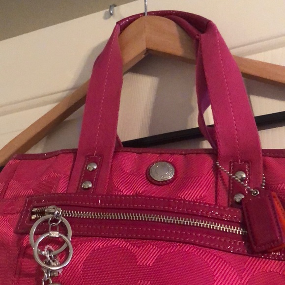 Coach pink purse - Picture 4 of 8